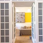 Michelangelo Deluxe Vila *