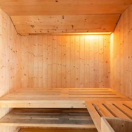 Michelangelo Deluxe Roma